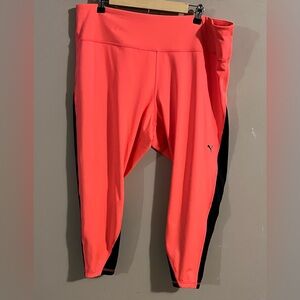 $6❤️Bundled Puma Athletic Leggings